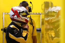 Кевин Магнуссен, Renault Sport F1 Team RS16