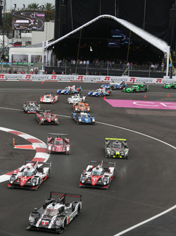 #1 Porsche Team Porsche 919 Hybrid: Timo Bernhard, Mark Webber, Brendon Hartley