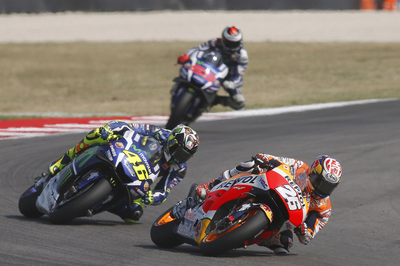 En la vuelta 22 de Misano 2016, Pedrosa culminó la remontada tras adelantar a Lorenzo y Rossi en poco margen de tiempo