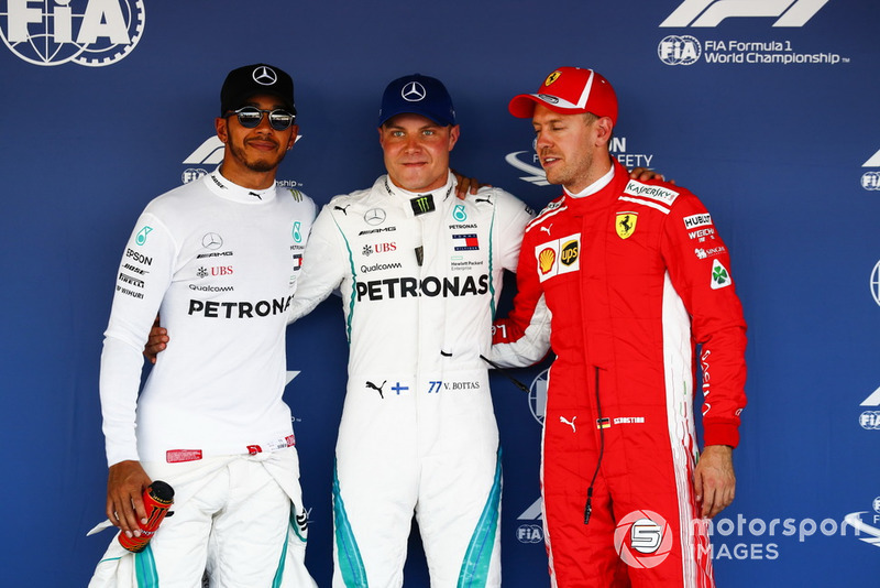 Топ-3 після кваліфікації, Льюіс Хемілтон, Mercedes AMG F1, володар поулу Валттері Боттас, Mercedes AMG F1 і Себастьян Феттель, Ferrari