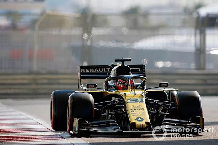 Esteban Ocon, Renault R.S. 19 