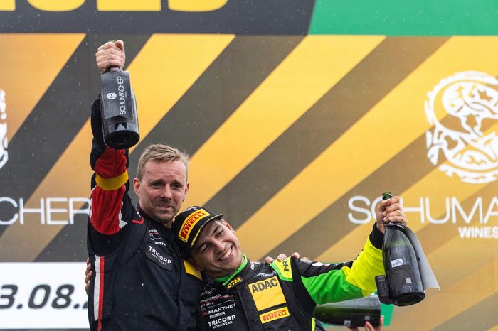 Podium: Ayhancan Güven, Manthey EMA