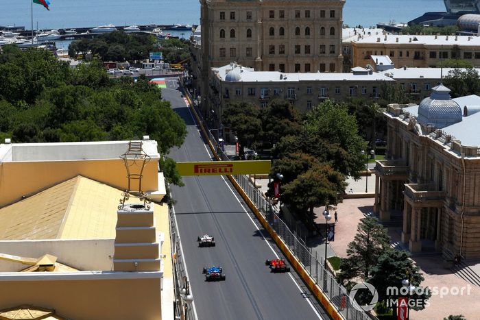 Mick Schumacher, Haas VF-21, Charles Leclerc, Ferrari SF21, Esteban Ocon, Alpine A521