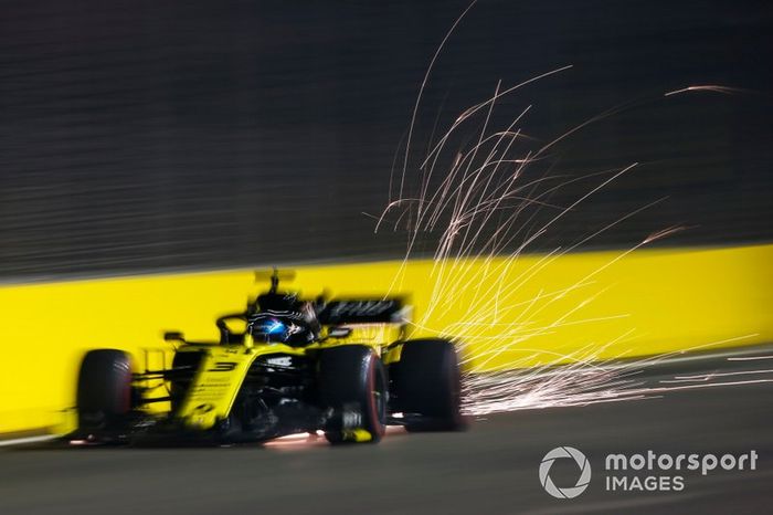Daniel Ricciardo, Renault F1 Team R.S.19