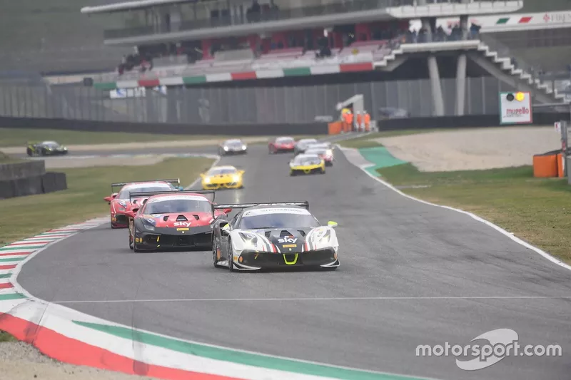	
Azione in pista 