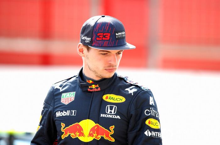 Max Verstappen, Red Bull Racing RB16B 