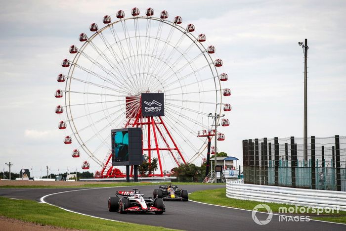 Kevin Magnussen, Haas VF-23, Max Verstappen, Red Bull Racing RB19