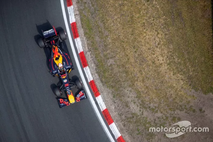 Max Verstappen, Red Bull Racing RB7, circuito de Zandvoort con