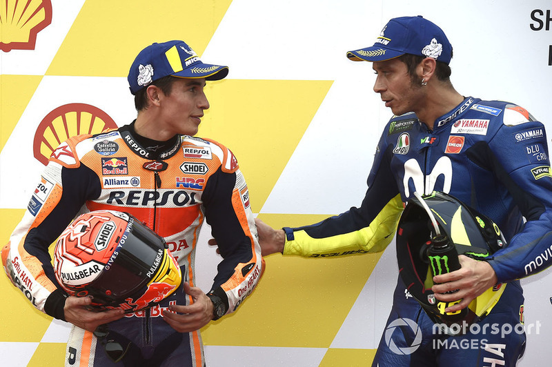 Володар поул-позиції Марк Маркес, Repsol Honda Team, третє місце Валентино Россі, Yamaha Factory Racing