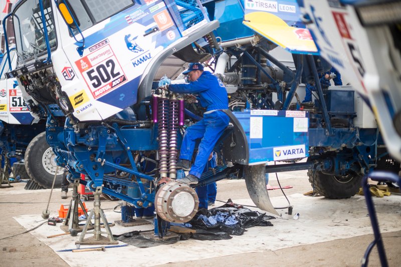 Kamaz mechanics