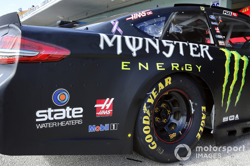 Kurt Busch, Stewart-Haas Racing, Ford Fusion State Haas Automation/Monster Energy