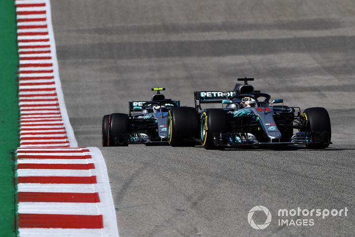 Lewis Hamilton, Mercedes AMG F1 W09 EQ Power+ y Valtteri Bottas, Mercedes AMG F1 W09 EQ Power+ 