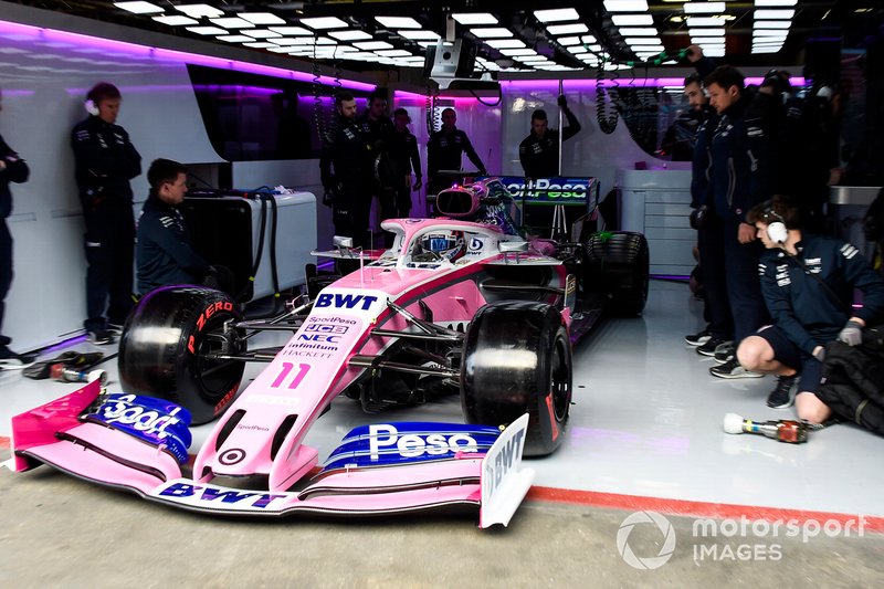Sergio Perez, Racing Point RP19, esce dal suo garage