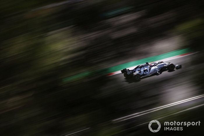 Daniil Kvyat, AlphaTauri AT01