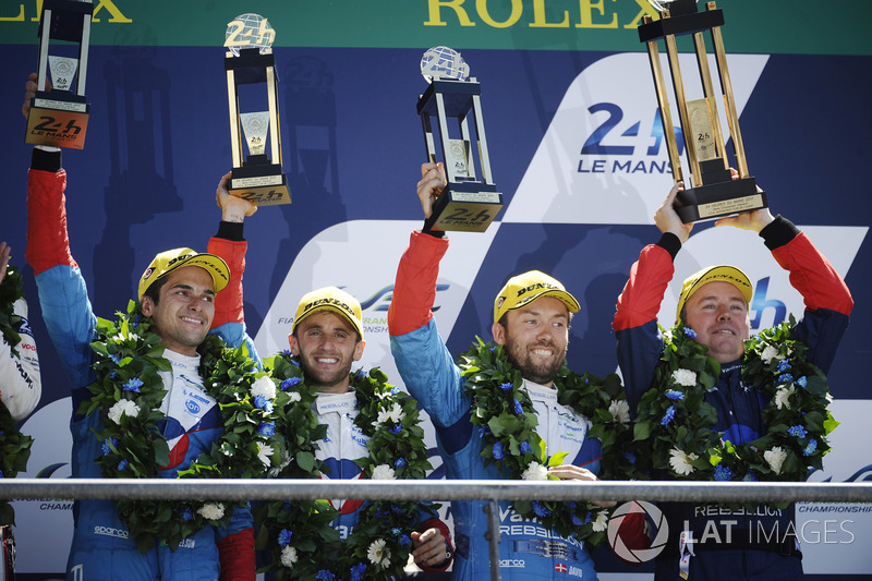 Podium: 3. #13 Vaillante Rebellion Racing Oreca 07 Gibson: Mathias Beche, David Heinemeier Hansson, Nelson Piquet Jr.