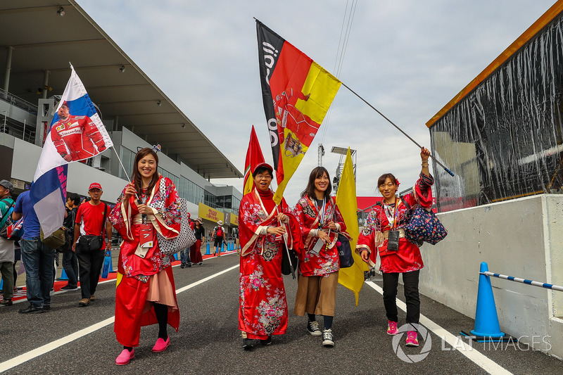 Ferrari fans