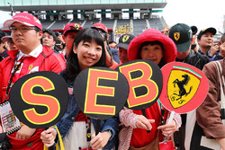 Des fans de Sebastian Vettel