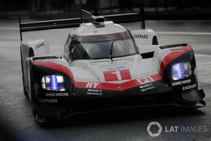#1 Porsche Team Porsche 919 Hybrid: Neel Jani, Andre Lotterer, Nick Tandy