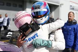 Лукас Ауер, Mercedes-AMG Team HWA, Mercedes-AMG C63 DTM, та Роберт Вікенс, Mercedes-AMG Team HWA, Me