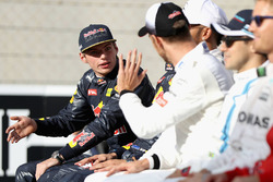 Max Verstappen, Red Bull Racing y Jenson Button, McLaren F1