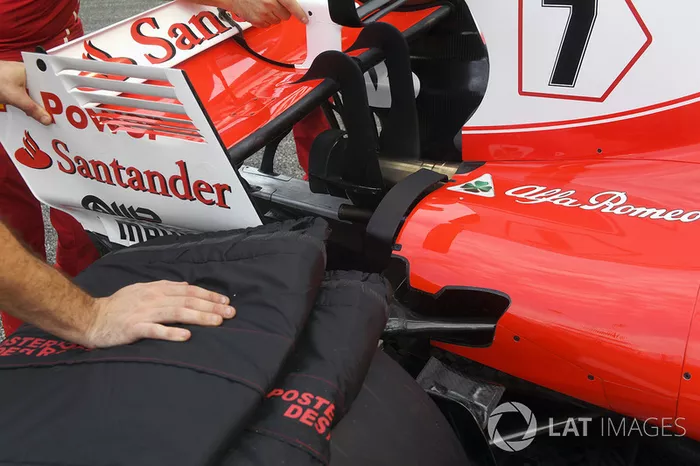 Ferrari SF70H alerón trasero