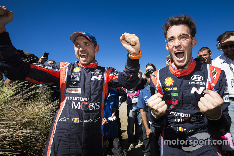 I vincitori Thierry Neuville, Nicolas Gilsoul, Hyundai i20 WRC, Hyundai Motorsport