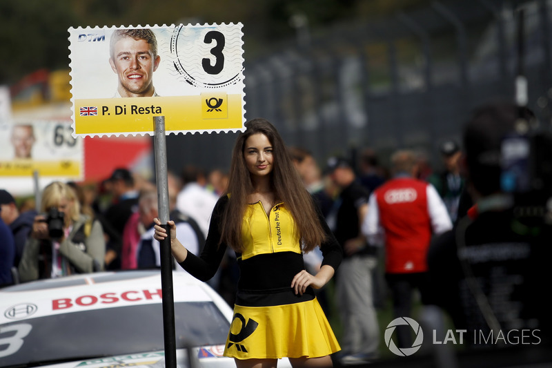 Gridgirl für Paul Di Resta, Mercedes-AMG Team HWA, Mercedes-AMG C63 DTM