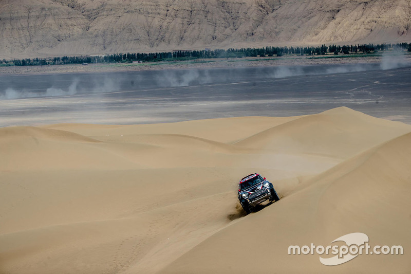 #101 X-Raid Team Mini: Yazeed Al-Rajhi, Tom Colsoul