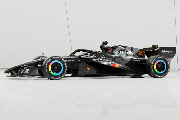 McLaren MCL40 Barcelona Test livery