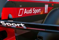 Audi R18 2016 livery