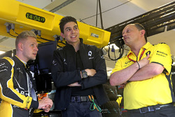 Kevin Magnussen, Renault Sport F1 Team, Esteban Ocon, Tercer piloto Renault Sport F1 Team y Frederic