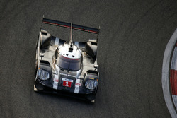 #1 Porsche Team Porsche 919 Hybrid: Timo Bernhard, Mark Webber, Brendon Hartley