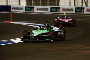 Sébastien Buemi, Envision Racing, Jaguar I-TYPE 6, Oliver Rowland, Equipo Nissan de Fórmula E, Nissan e-4ORCE 04