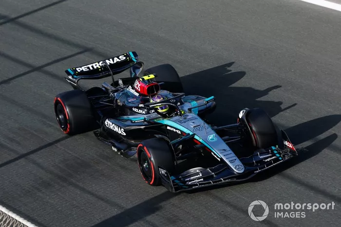 Lewis Hamilton, Mercedes F1 W15