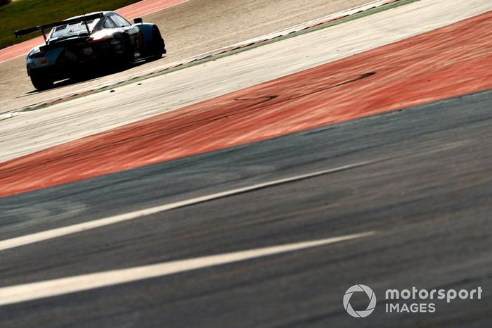 #77 Dempsey-Proton Racing Porsche 911 RSR: Christian Reid, Matt Campbell, Riccardo Pera 