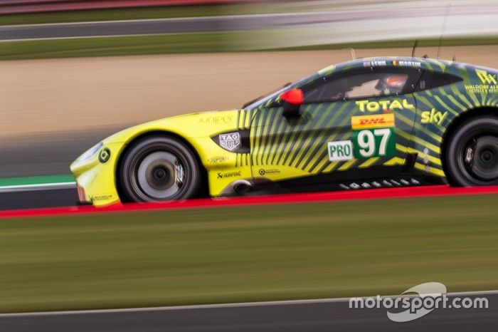 #97 Aston Martin Racing Aston Martin Vantage AMR: Alexander Lynn, Maxime Martin