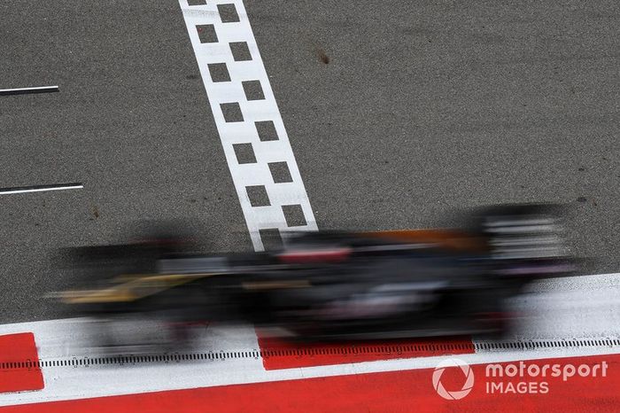 Romain Grosjean, Haas F1 Team VF-19