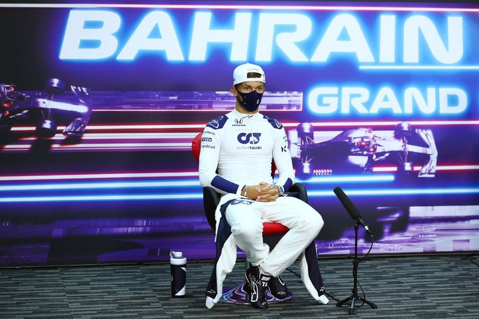 Pierre Gasly, AlphaTauri, en la conferencia de prensa
