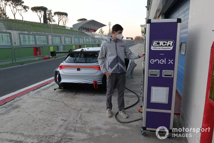 Mikel Azcona, Jordi Gené, Cupra Racing, Cupra eRacer
