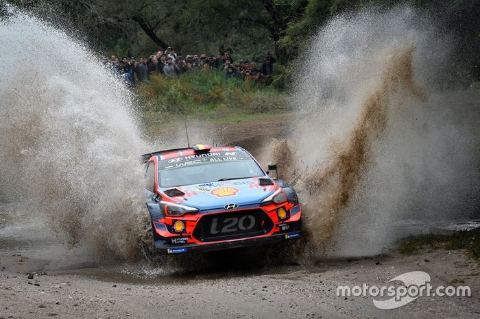 Thierry Neuville, Nicolas Gilsoul, Hyundai Motorsport Hyundai i20 Coupe WRC