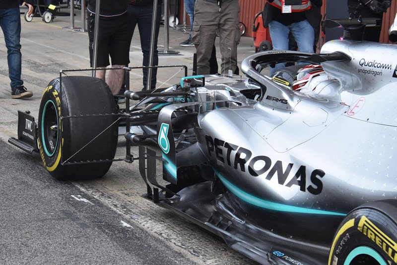 Mercedes AMG F1 W10