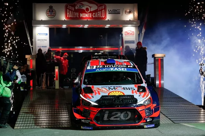 Sébastien Loeb, Daniel Elena, Hyundai Motorsport Hyundai i20 Coupe WRC