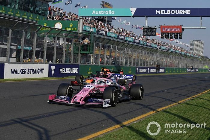 Sergio Perez, Racing Point RP19, Max Verstappen, Red Bull Racing RB15