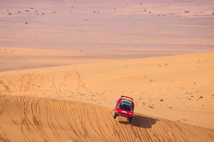 #211 Bahrain Raid Xtreme Prodrive: Sebastien Loeb, Fabian Lurquin