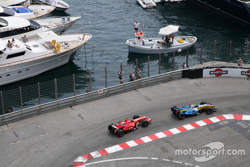 Fernando Alonso, Renault R26, Michael Schumacher, Ferrari 248F1