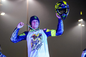 Valentino Rossi, festeggia la vittoria