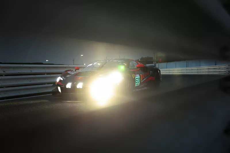 #69 Emil Frey Racing, Ferrari 296 GT3: Thierry Vermeulen, Giacomo Altoè 