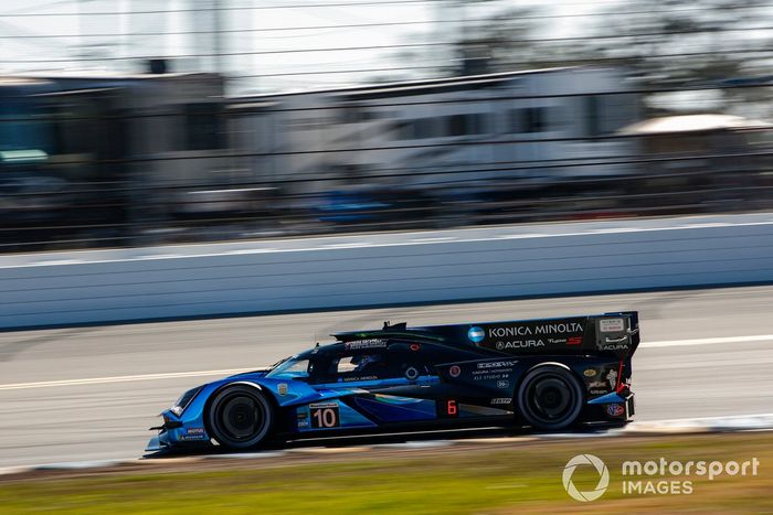 #10 Wayne Taylor Racing Acura ARX-06: Ricky Taylor, Filipe Albuquerque, Louis Deletraz, Brendon Hartley