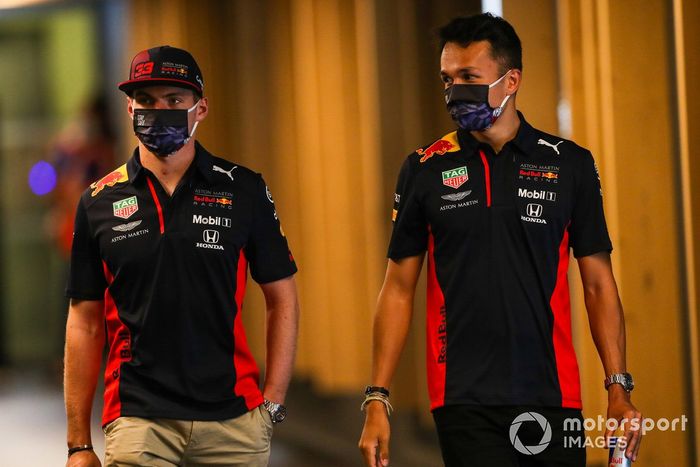 Max Verstappen, Red Bull Racing, Alex Albon, Red Bull Racing 