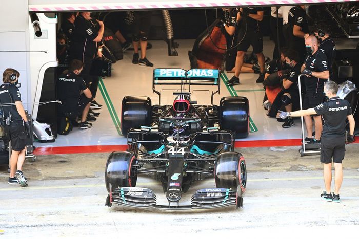 Lewis Hamilton, Mercedes F1 W11 EQ Performance